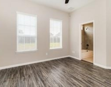 2242 Cross Colony Drive - Photo Thumbnail 2