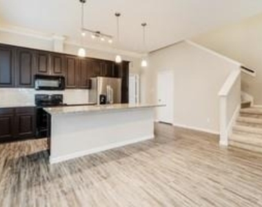 2242 Cross Colony Drive - Photo Thumbnail 7