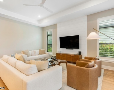 9552 Caymas Terrace - Photo Thumbnail 5