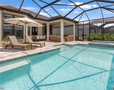 9552 Caymas Terrace - Photo Thumbnail 10