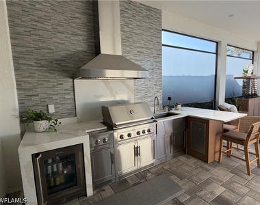 9552 Caymas Terrace - Photo Thumbnail 12