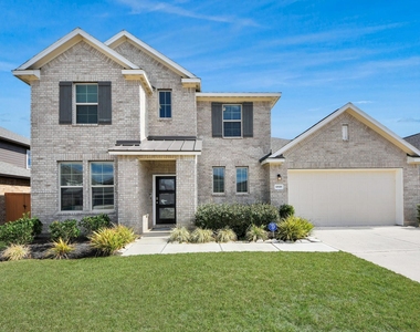 10618 Amador Peak Drive - Photo Thumbnail 9