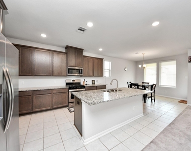 10618 Amador Peak Drive - Photo Thumbnail 13