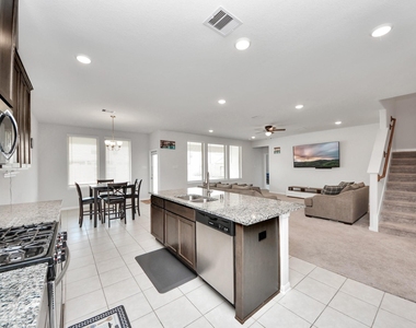 10618 Amador Peak Drive - Photo Thumbnail 23