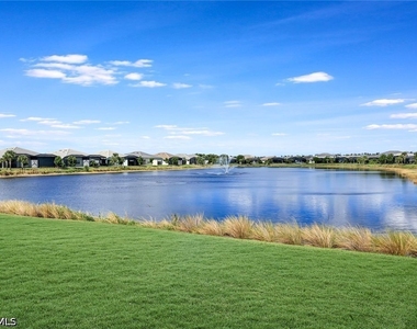 9209 Cayman Drive N - Photo Thumbnail 33