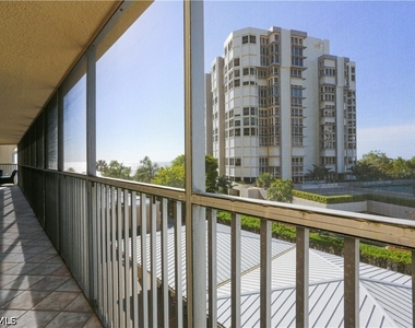 4041 Gulf Shore Boulevard N - Photo Thumbnail 27