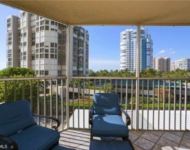 4041 Gulf Shore Boulevard N - Photo Thumbnail 25