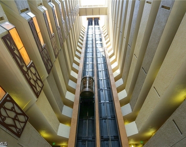 4041 Gulf Shore Boulevard N - Photo Thumbnail 30