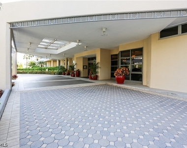 4041 Gulf Shore Boulevard N - Photo Thumbnail 29