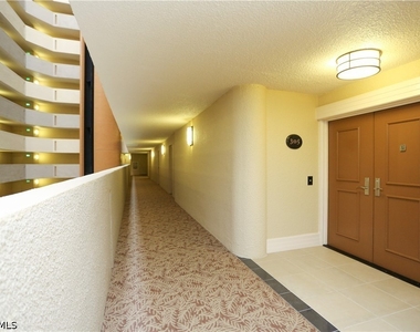4041 Gulf Shore Boulevard N - Photo Thumbnail 28