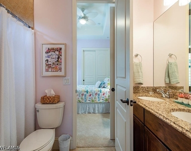 8000 Cordoba Place - Photo Thumbnail 10