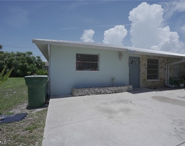1193 S Alhambra Circle - Photo Thumbnail 32