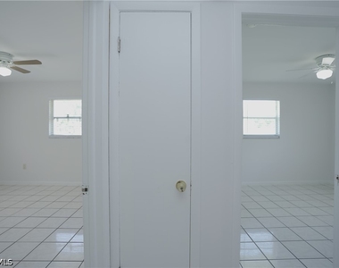 1193 S Alhambra Circle - Photo Thumbnail 12