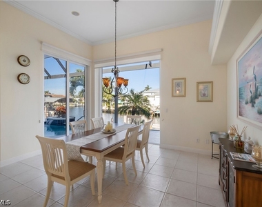 409 Waterleaf Court - Photo Thumbnail 6