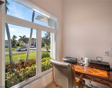409 Waterleaf Court - Photo Thumbnail 14