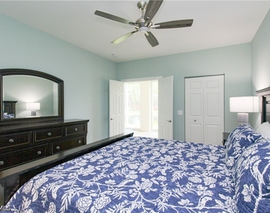 5632 Whisperwood Boulevard - Photo Thumbnail 32