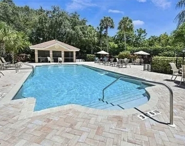 13060 Amberley Court - Photo Thumbnail 5