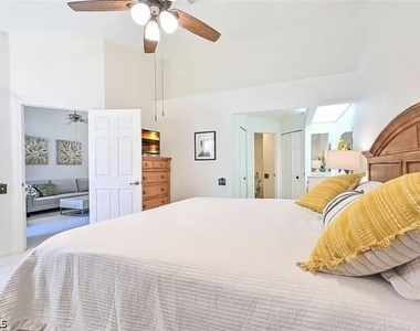13060 Amberley Court - Photo Thumbnail 2
