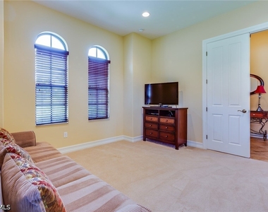 7771 Cottesmore Drive - Photo Thumbnail 16