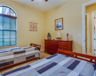 7771 Cottesmore Drive - Photo Thumbnail 29