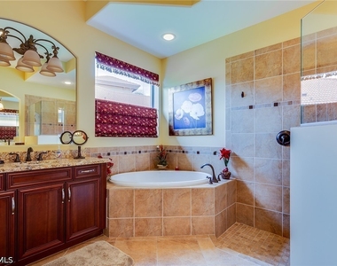 7771 Cottesmore Drive - Photo Thumbnail 22