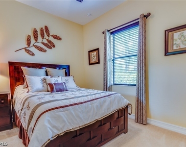 7771 Cottesmore Drive - Photo Thumbnail 25