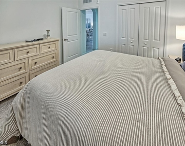 6058 National Boulevard - Photo Thumbnail 14