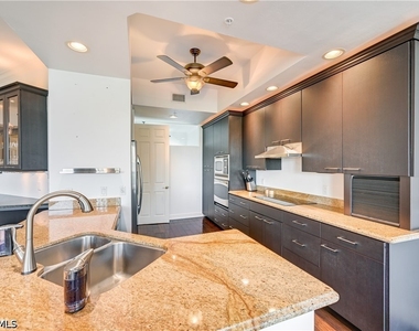 705 10th Street S - Photo Thumbnail 5