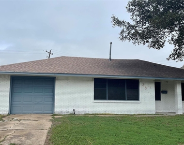 3819 Botany Lane - Photo Thumbnail 1
