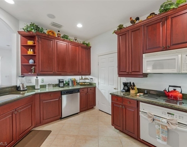 2625 Estrella Court - Photo Thumbnail 4