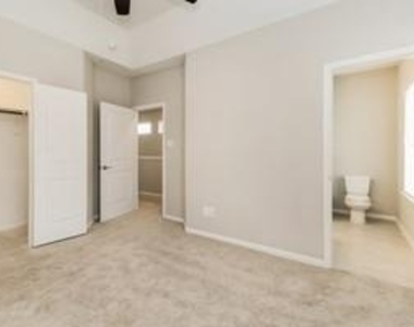 3209 Vintage Creek Court - Photo Thumbnail 11