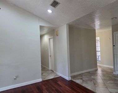 15415 Beechnut Street - Photo Thumbnail 8