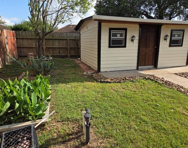 15415 Beechnut Street - Photo Thumbnail 22