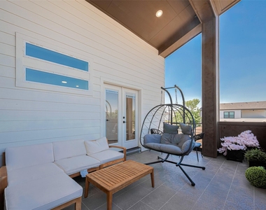 2909 Nagle Street - Photo Thumbnail 33