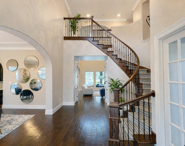 19 Paloma Bend Place - Photo Thumbnail 14