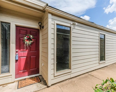 514 Shady Dale Drive - Photo Thumbnail 2