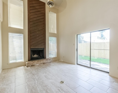 514 Shady Dale Drive - Photo Thumbnail 5