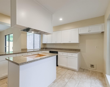 514 Shady Dale Drive - Photo Thumbnail 12