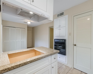 514 Shady Dale Drive - Photo Thumbnail 15