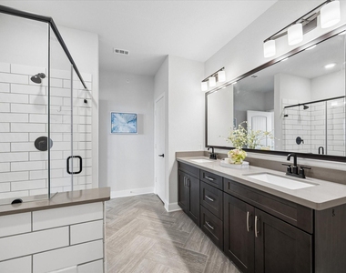 6804 Westview Dr, Unit 2307 Drive - Photo Thumbnail 29