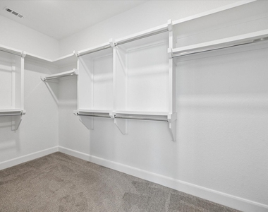 6804 Westview Dr, Unit 2307 Drive - Photo Thumbnail 30
