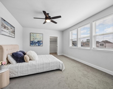 6804 Westview Dr, Unit 2307 Drive - Photo Thumbnail 24