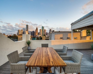 1509 Holly Street - Photo Thumbnail 31