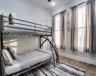 1509 Holly Street - Photo Thumbnail 21