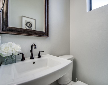 1509 Holly Street - Photo Thumbnail 20