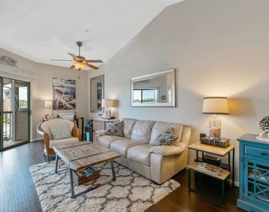 12800 Melville Drive - Photo Thumbnail 6