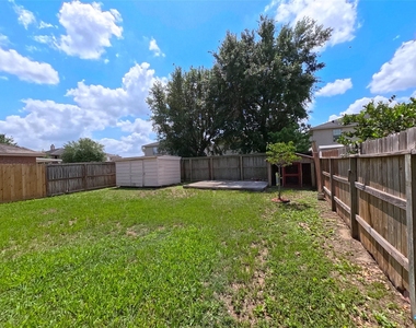 17107 Westminster Village Court - Photo Thumbnail 20