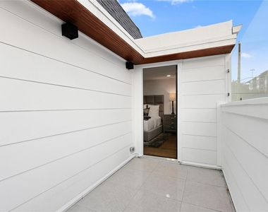 526 Colquitt Street - Photo Thumbnail 21