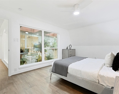 526 Colquitt Street - Photo Thumbnail 22