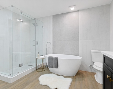 526 Colquitt Street - Photo Thumbnail 19